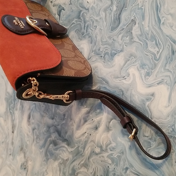 COACH Kleo Crossbody - Picture 6 of 10